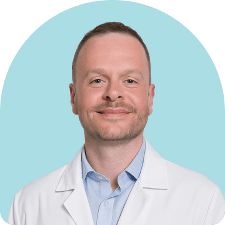 Dr Liam Piggott