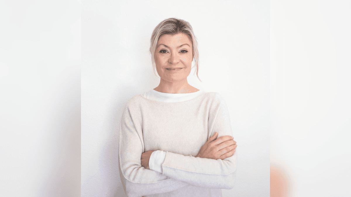 A portrait-style image of Claudia Jackson RN Medical writer